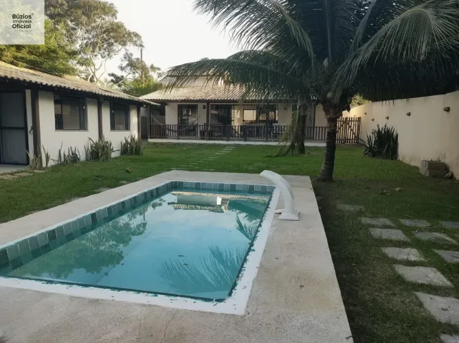 Casa Linear à Venda no Condomínio Caravela Nina