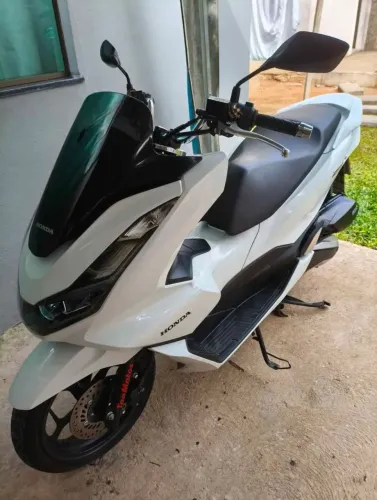 Vendo PCX único dono.