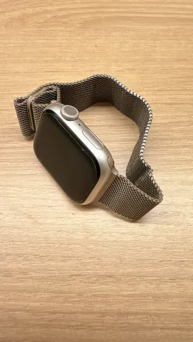 Apple Watch Series 8 41mm Prata com Caixa e Pulseira Metálica