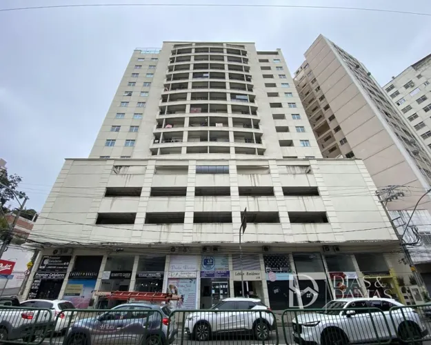 Kitnet para locação, 54m² por R$1.000,00 - São Mateus - Juiz de Fora