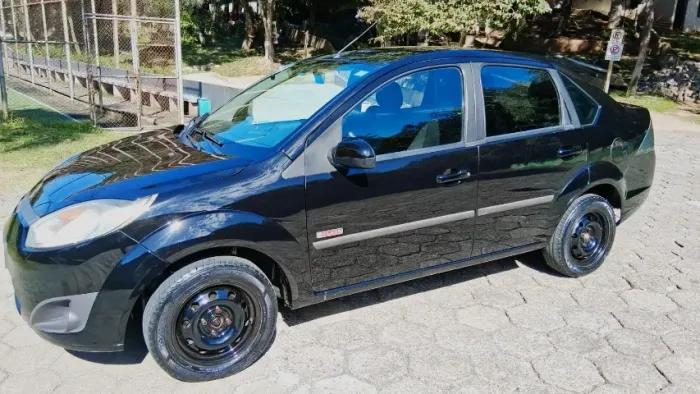 Ford Fiesta Sed. 1.6 8V Flex 4P 2011