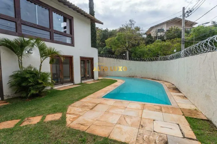 Casa residencial de 5 quartos para aluguel no Mangabeiras