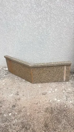 PEITORIL EM MÁRMORE - GRANITO