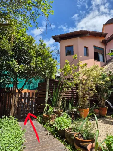 Casa Mobiliada em Rio Tavares