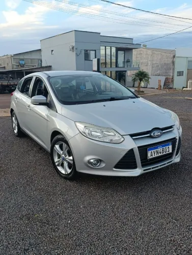 Ford Focus 1.6 S/1.6 SE Flex 16V 5P AUT 2015