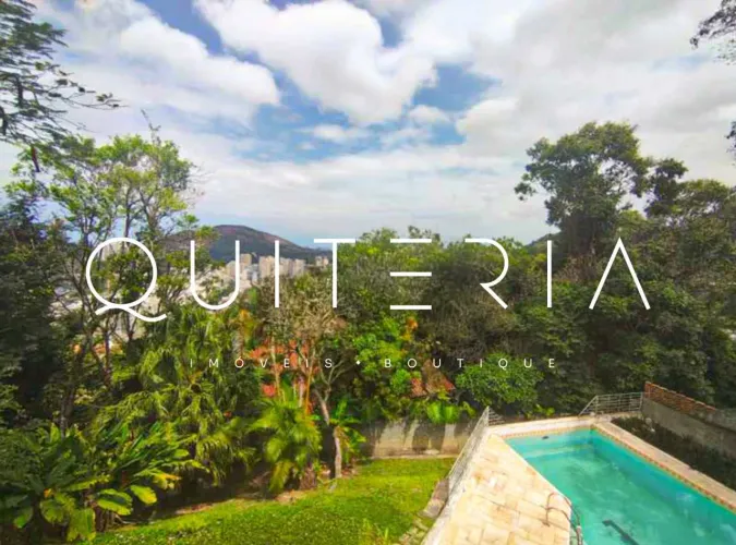 Casa à venda em Botafogo, 5 quartos, 2 suítes