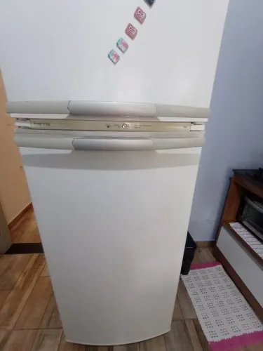 Geladeira Brastemp duas porta 