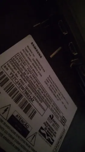 Vendo Tv Samsung Qled 55 polegadas 4K sistema tizen com jogos controle recarregável 