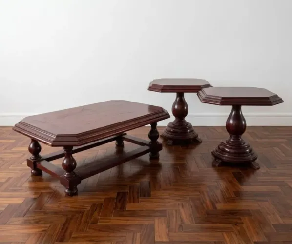 Conjunto de mesas colônias de madeira nobre