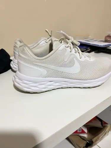 Vende-se tenis nike