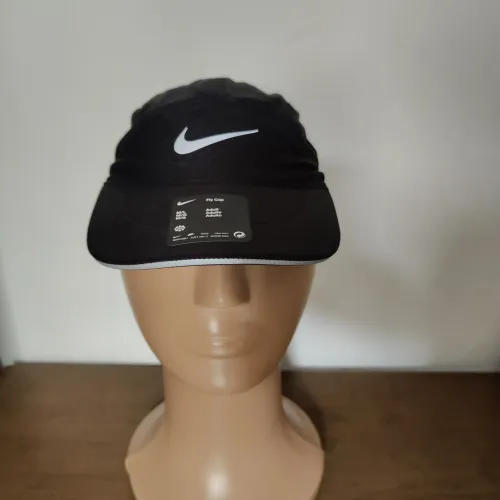Boné nike refletivo