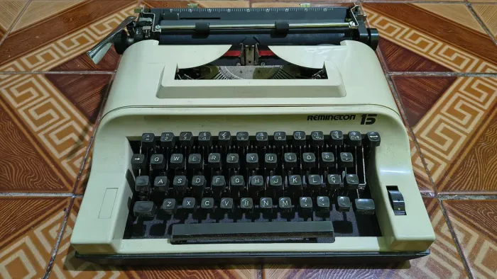 VINTAGE: MÁQUINA REMINGTON 15, PARA COLECIONADOR!!!