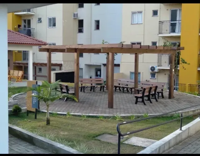 Apartamento no Boulevard das Acácias