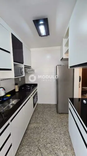APARTAMENTO MOBILIADO à venda, 2 quartos, 1 suíte, 1 vaga, COPACABANA - Uberlândia/MG