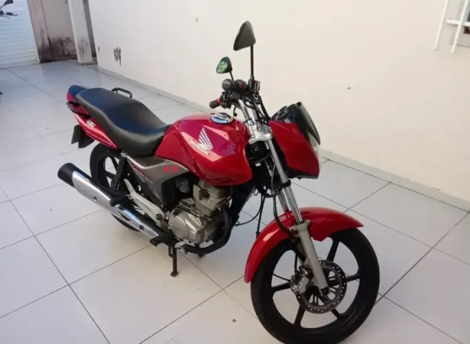 Titan 150 quitada em dias