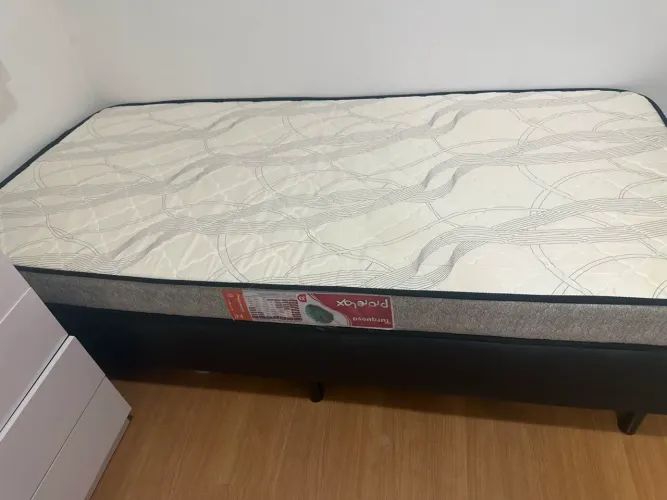 Cama Box 