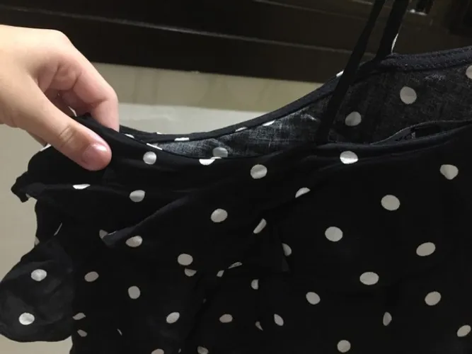 Blusa poá preta e branca 