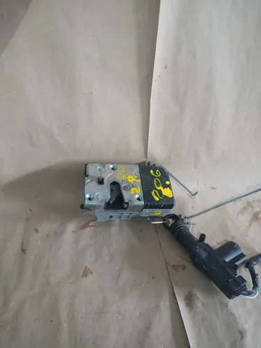 Fechadura porta Peugeot 206 esquerda 2 portas