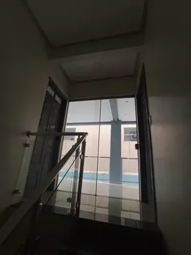 A.Moura Gestor Imobiliário-Vende 1 Casa em Santarém d Alto Padrão de 2 Pavimento Caranazal