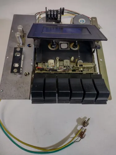Tape deck. CCE/Sharp antigo, compartimento 