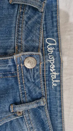 Calça fem Aeropostale 42