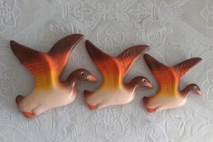 Trio De Patos / Andorinhas Para Parede Em Tons Terrosos