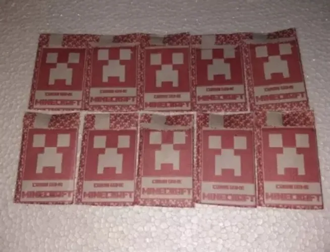 Minecraft 2 Super Cards - Lote Com 79 Pacotes Fechados de Figurinhas