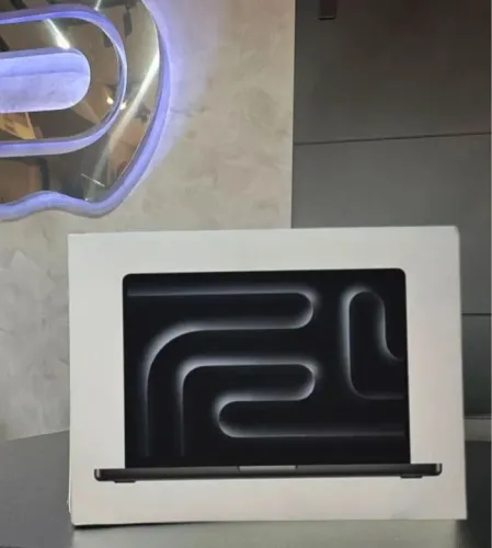 MacBook Pro M4