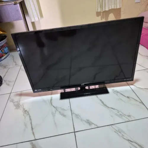 TV para retirada de peças 40 polegadas Semp Toshiba 