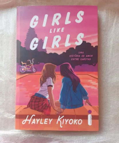 Livro Hayley Kiyoko Girls Like Girls