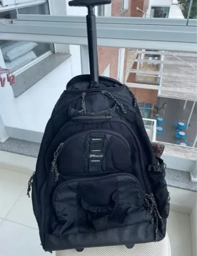 Mochila Targus Preta