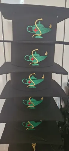Capelos de Formatura ? 