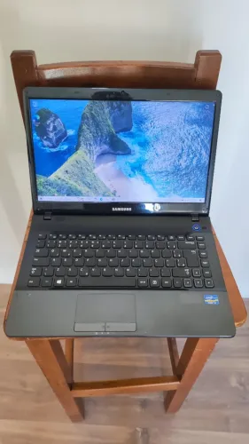 Notebook Samsung Core I7 3ª gen 8Gb Ram 14 polegadas SSD e HD