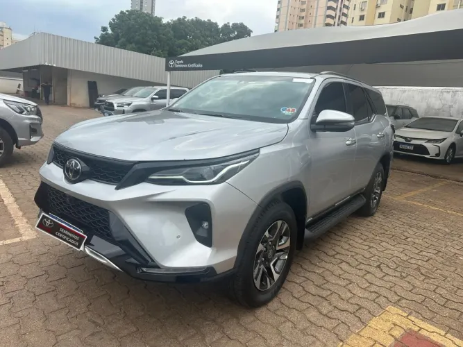 Sw4 Srx Platinum 24/25 baixo.km