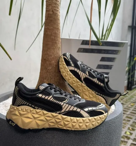 Tênis Armani original 