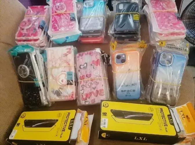 Kit 50 Capas Cases + 25 Peliculas 3D de Vdro Temperado Diversos Modelos de Celular Atacado