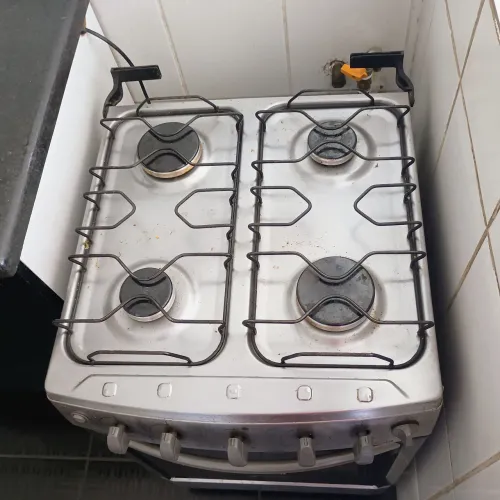 Vendo Fogão consul bom estado