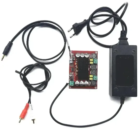 Mini Amplificador Xh-m543 240 Wats Rms Com Fonte E Cabos