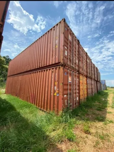 Vende-se container
