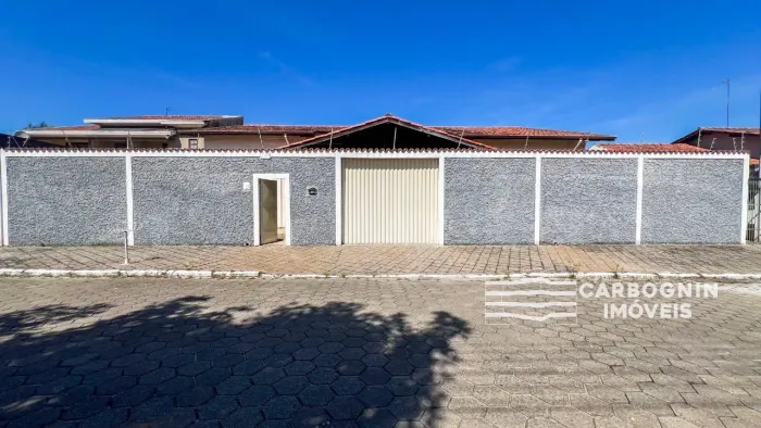 Casa a Venda na Vila Resende em Caçapava