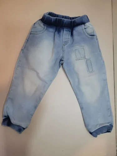 Calça Jeans Infantil com Detalhes