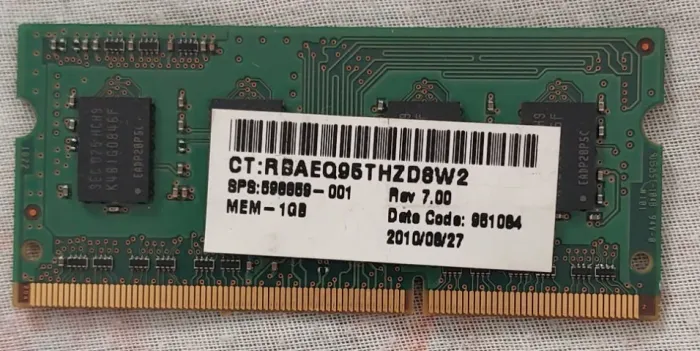 Memoria Ram Smart M471B2873FHS-CH9: DDR3, 1GB, 1333, Sodimm