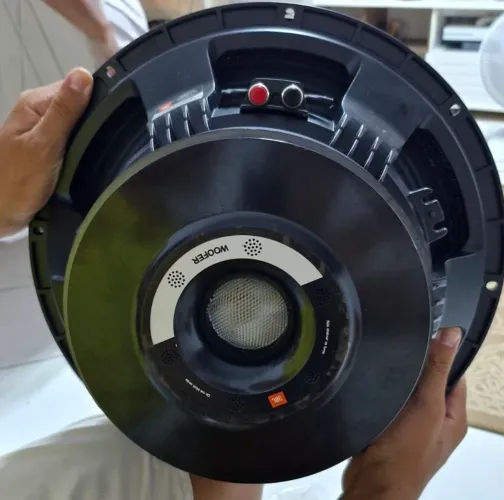 Auto Falante 15 polegadas JBL