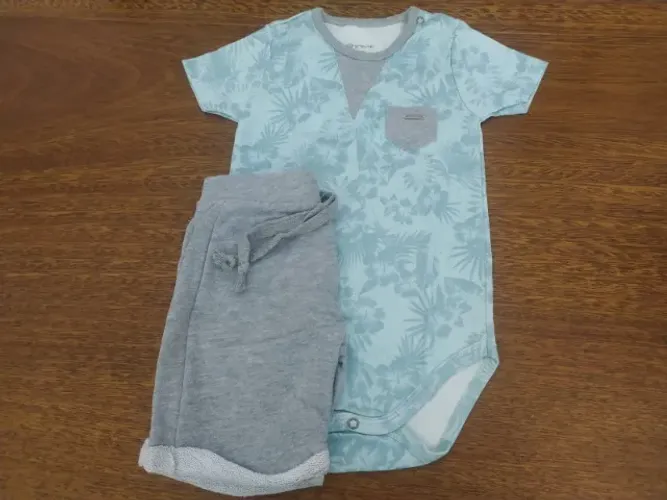 Body Verde Com Short Infantil
