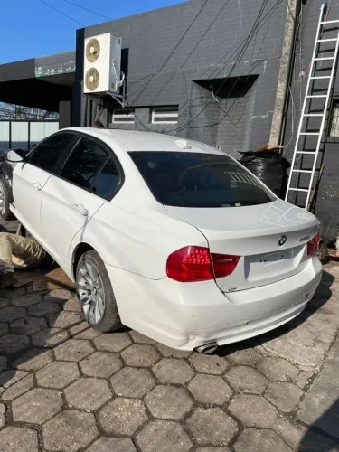 SUCATA BMW 320 - 2011