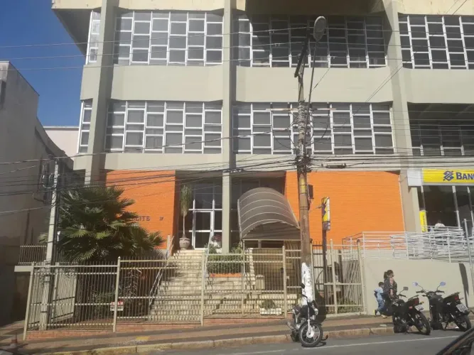 Apartamento em CENTRO
