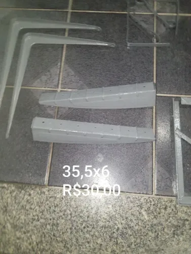 Suporte de prateleira 35,5x6 - R$30,00