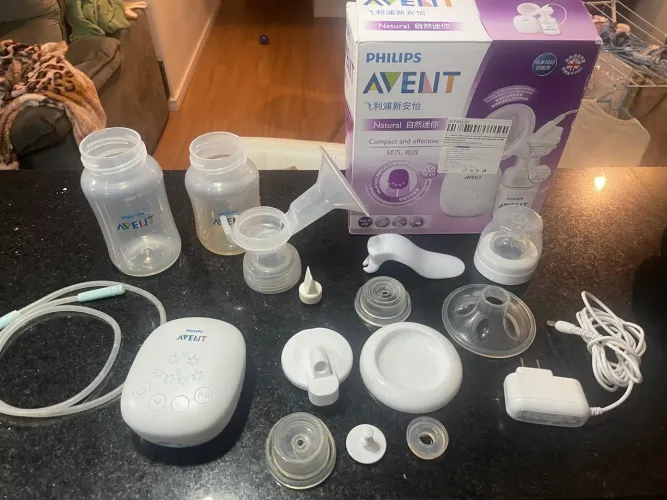 Bomba Materna Phillips Avent / Importada