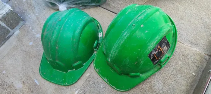 lote de materiais para uso em construção e de instalação  - sobra de obra