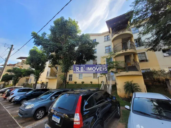 Apartamento com 2 dormitórios à venda, 65 m² por R$ 240.000,00 - Jardim Cristina - Campina